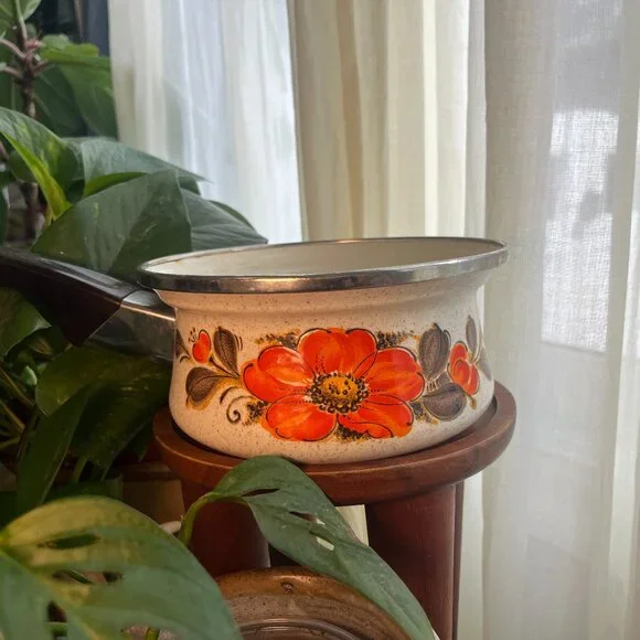 Vintage Sanko Enamel Pot | Japanese Enamelware | Retro Orange Floral Saucepan - Picture 1 of 6